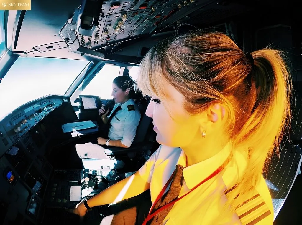 AirArabia's-A320-All-Female-Flight-Crew-Captain-Feriel